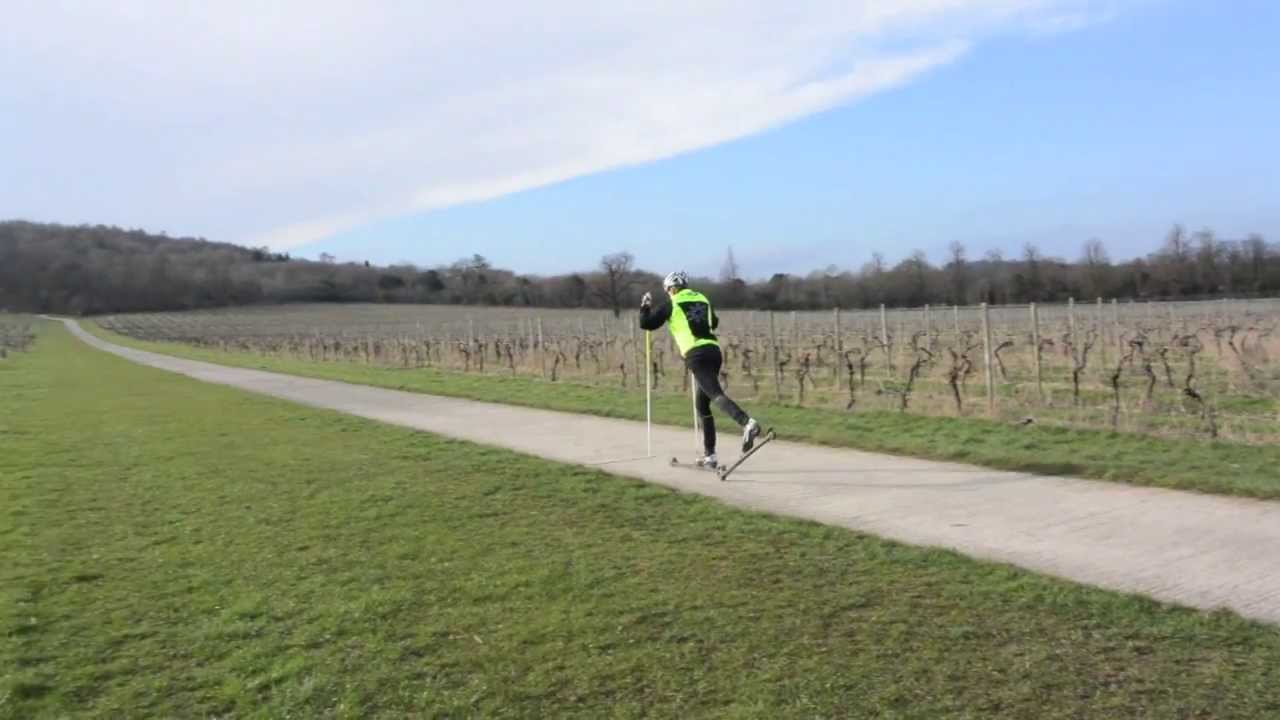 Roller skiing techniques for classic style