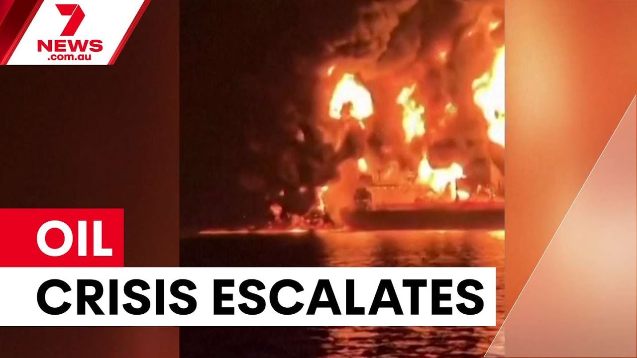 Иран закрывает Ормузский пролив на фоне эскалации конфликта | 7NEWS