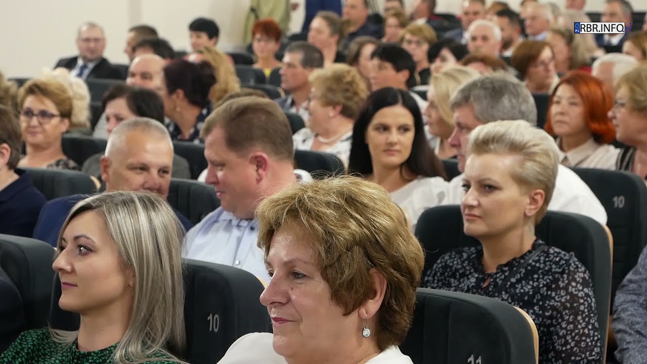 Uroczyste otwarcie sali widowiskowej w Jasienicy Rosielnej