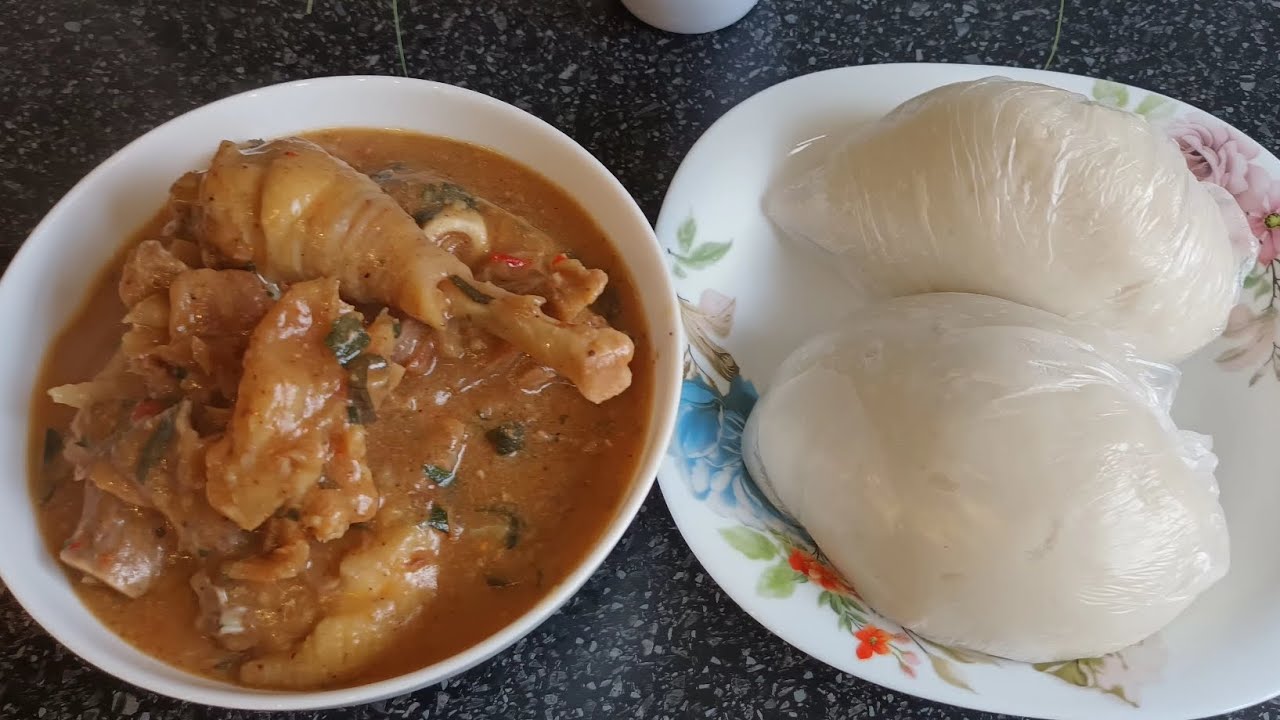 How to make OFE NSALA(white soup) with yam flour. #igbo white soup