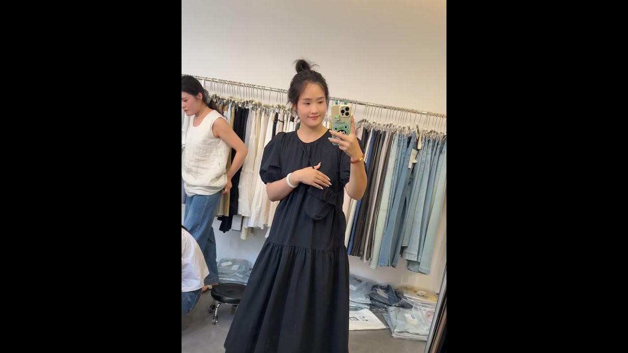#买衣服 #风格改变 #姐妹相处日常 #日常vlog 又来买衣服啦