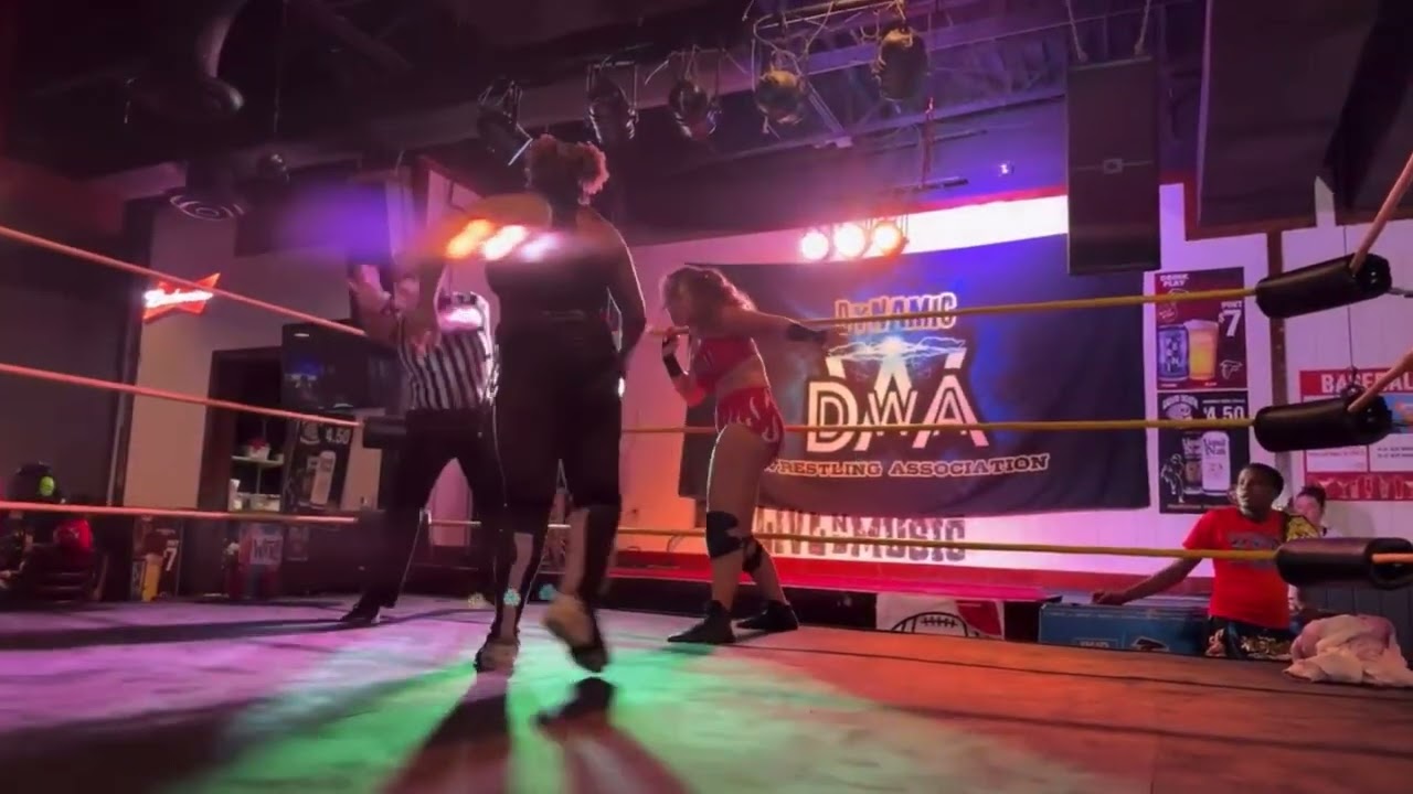 Jazzy Yang vs. Alexandra Quinn