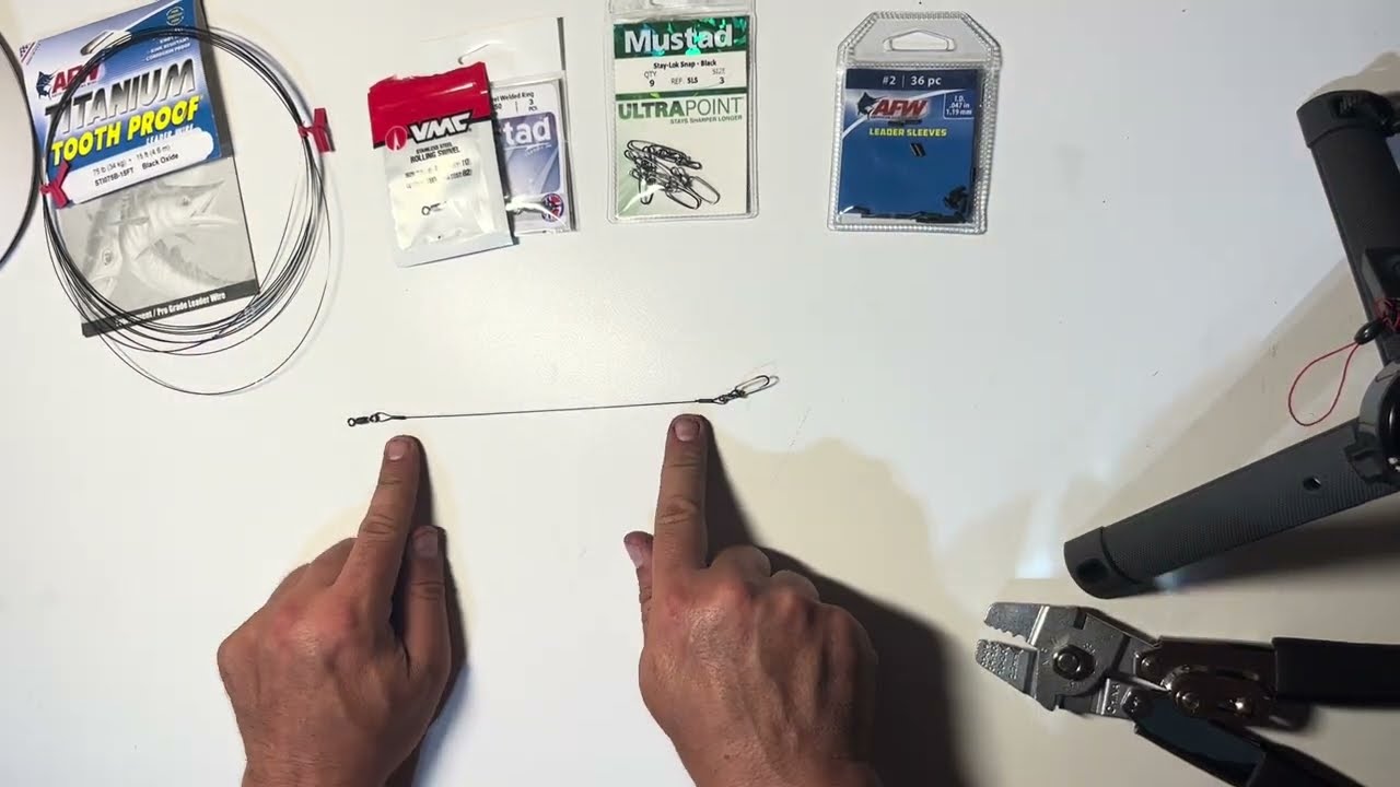 How to make a titanium wire Musky leader.