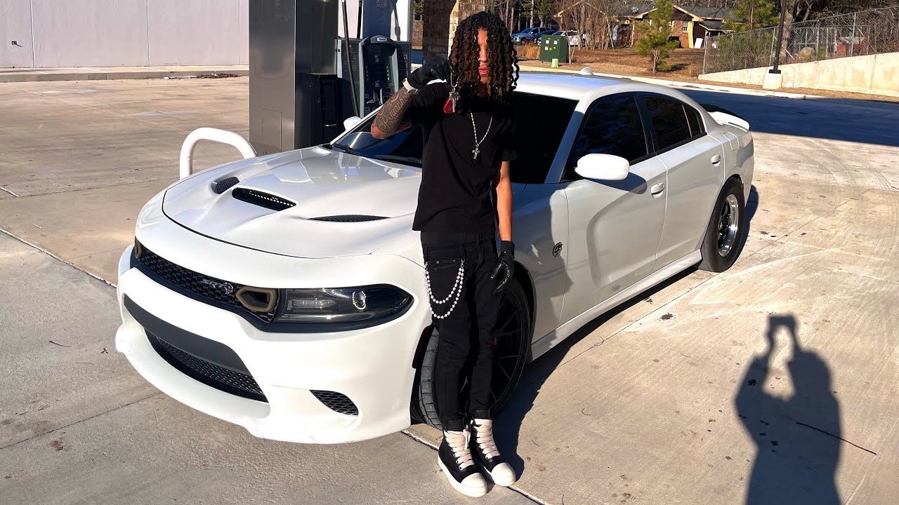 Я купил Hellcat в 19 лет!