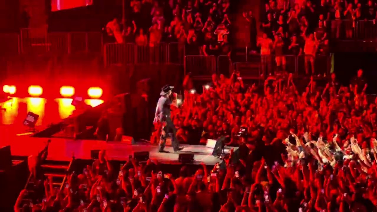 Entre dos tierras, Bunbury en Madison Square Garden, Nueva York 18/6/2024