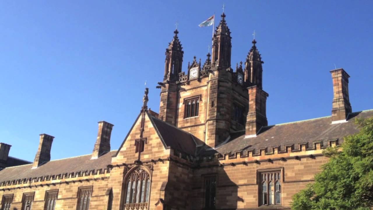 Queen's Bohemian Rhapsody played at Sydney Uni Carillon