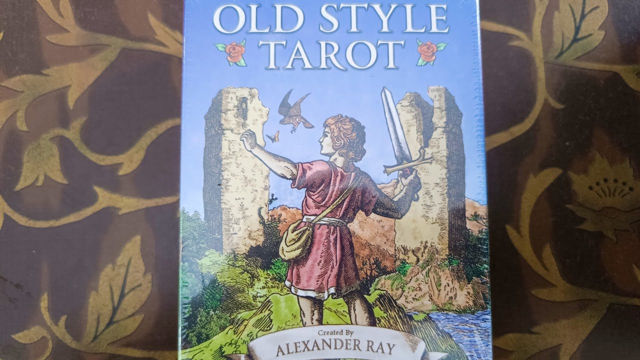 Unboxing and flip through of Old Style Tarot by Alexander Ray