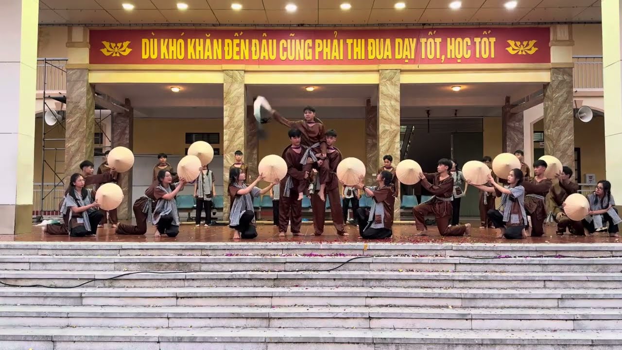 Mashup Bóng phù hoa - Đất phương nam - Vũ trụ cò bay - 10G