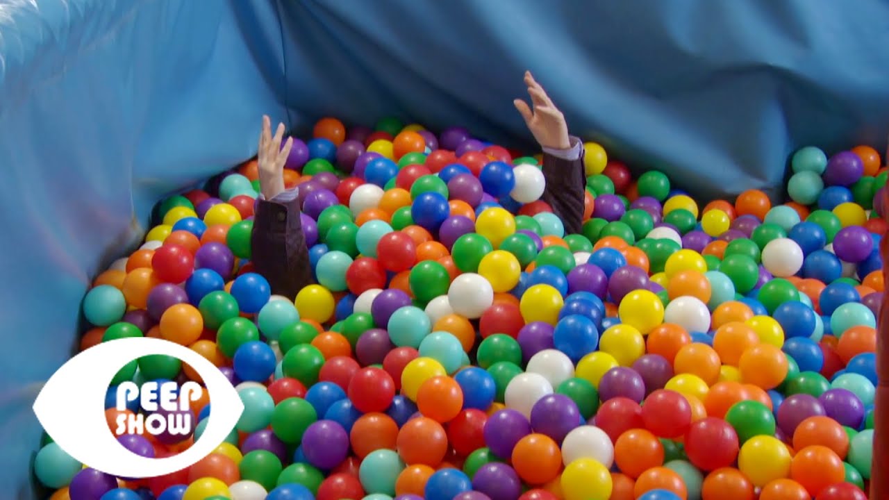 Mark Buries Sophie - Peep Show