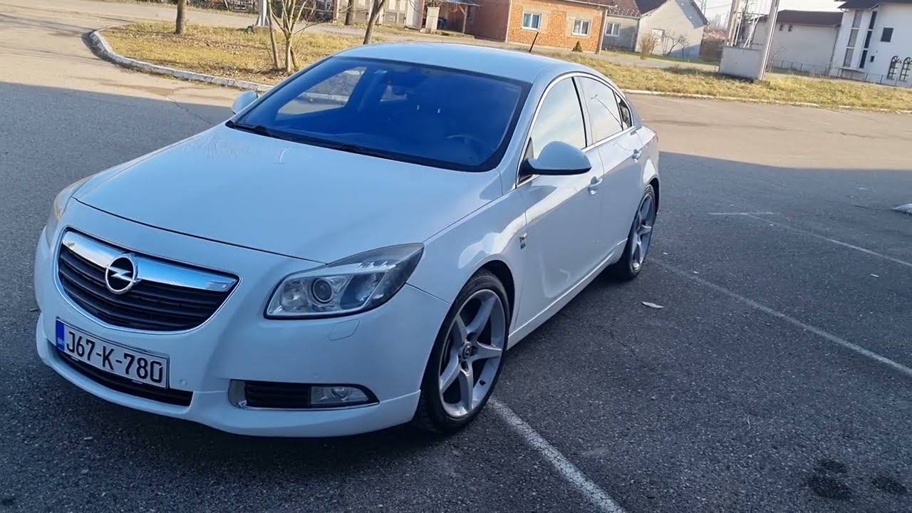 Opel Insignia 1.6 Petrol OPC Line 2011 Start up and Sound