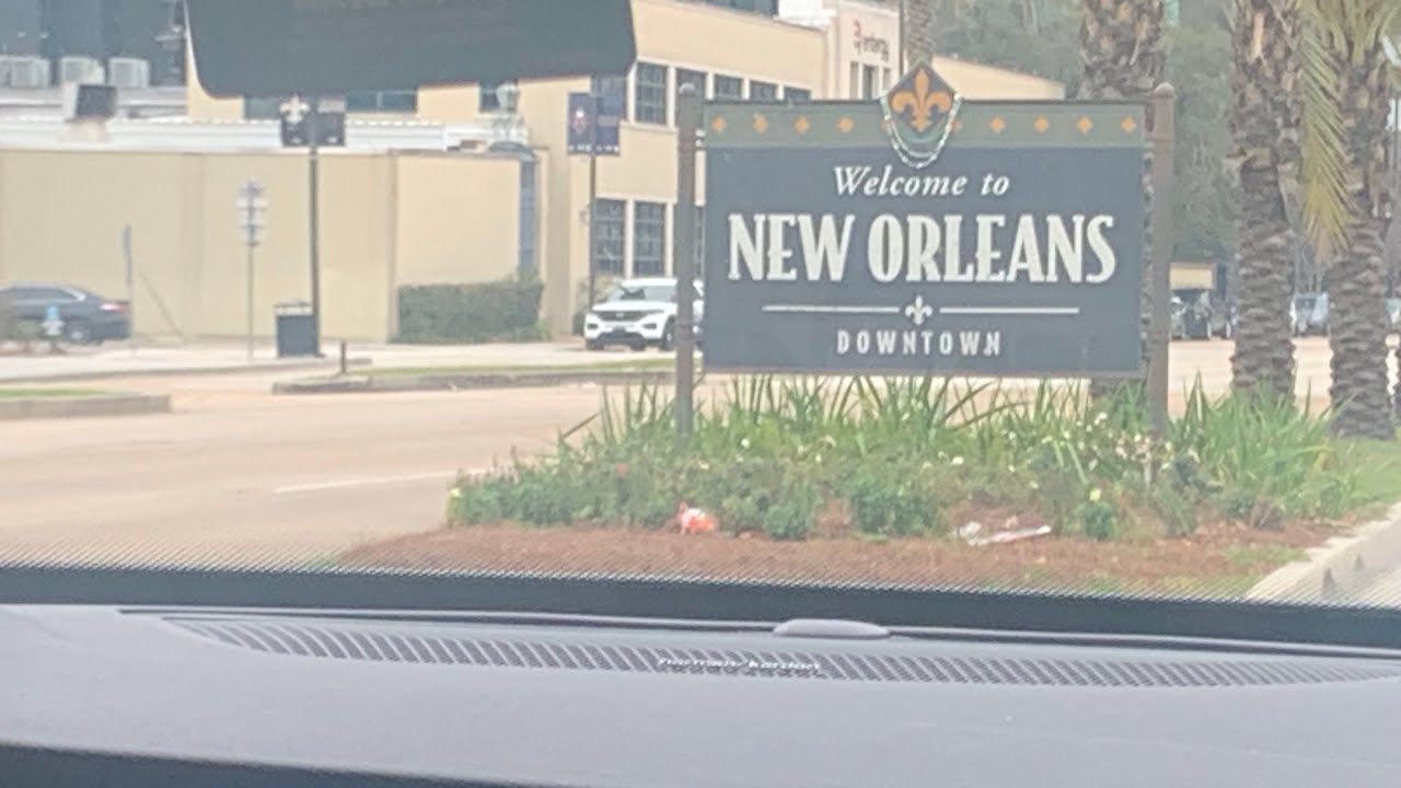 Jessica LaChelle is live! New Orleans #mardigras