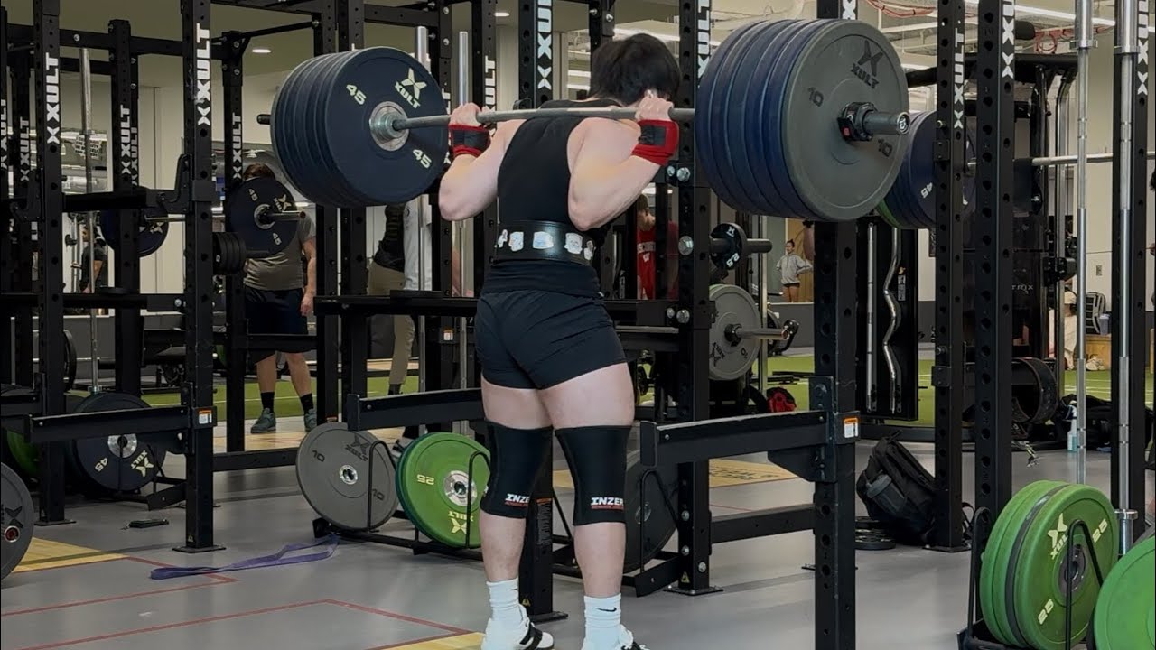 Reject Modernity. Embrace 5x5. 515 LBS x 5 in college rec well center | SP25 Squat 5