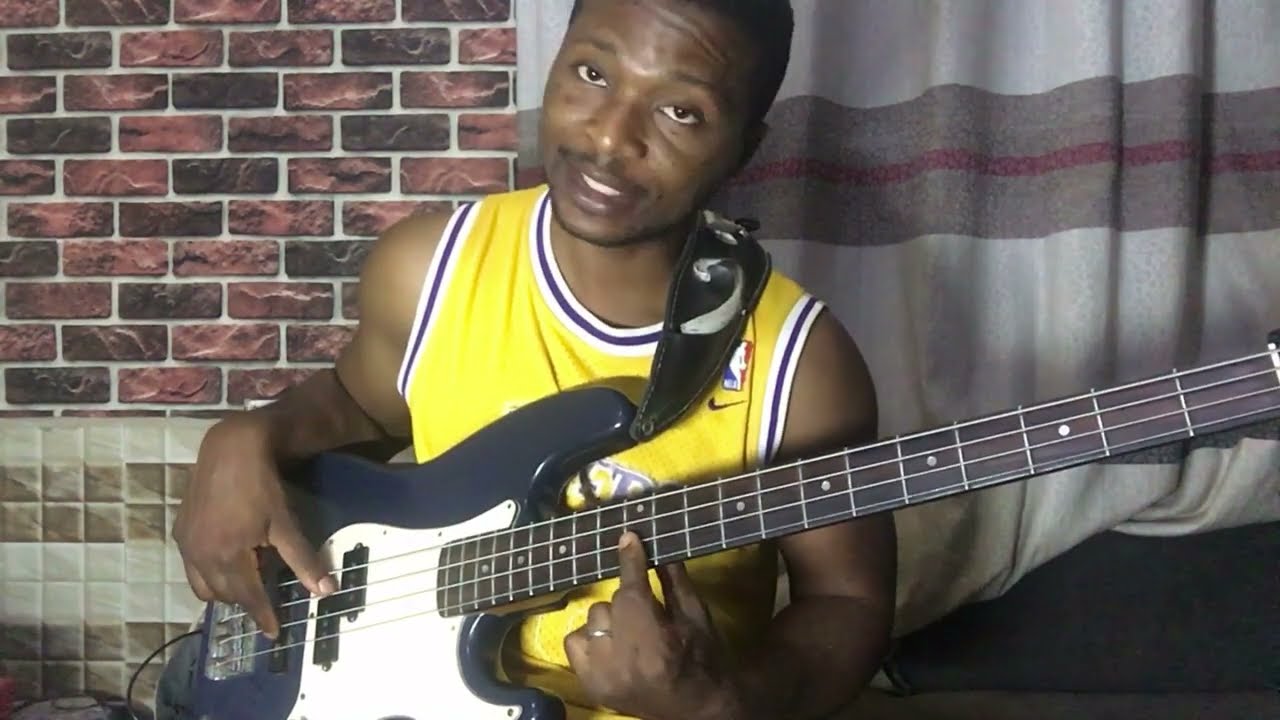 use this sweet and simple 1-4-1-5 bass groove to make your praise hotter.
