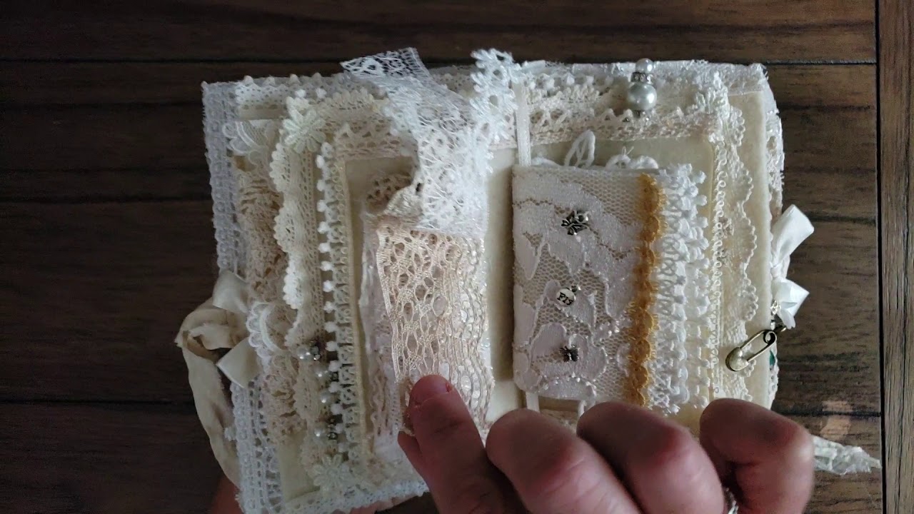 Beautiful Shabby and Vintage Lace Needle Book