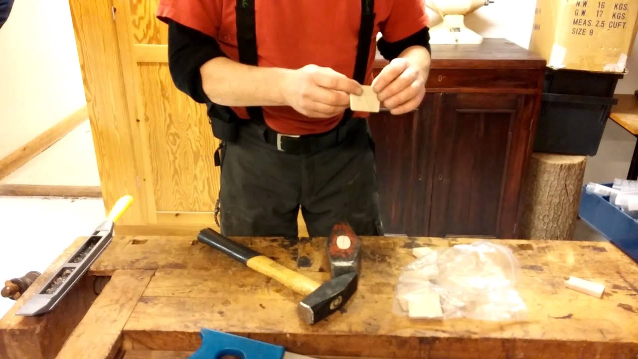 Udskiftning af skaft p&aring; skovhammer.mp4
