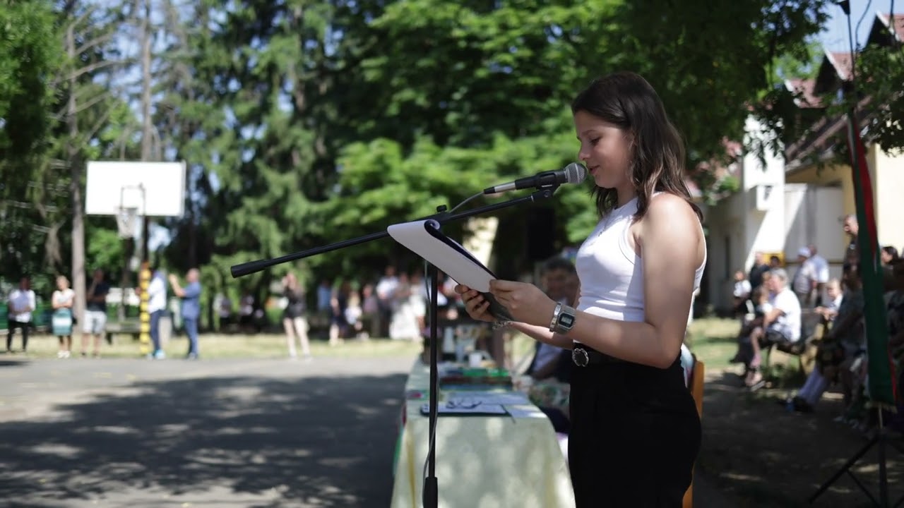 Ballag&aacute;s | Bogl&aacute;ri &Aacute;ltal&aacute;nos Iskola 2025.