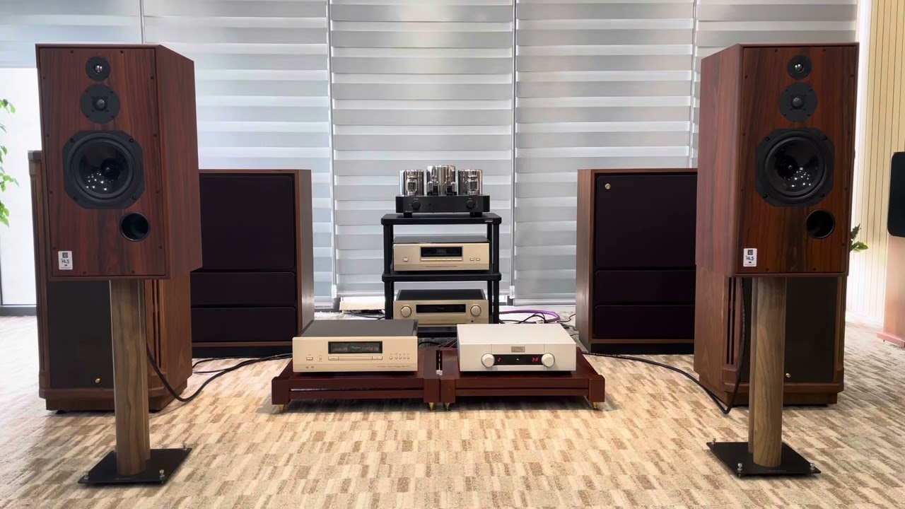 Harbeth HL5 plus XD và Goldmund 390.2
