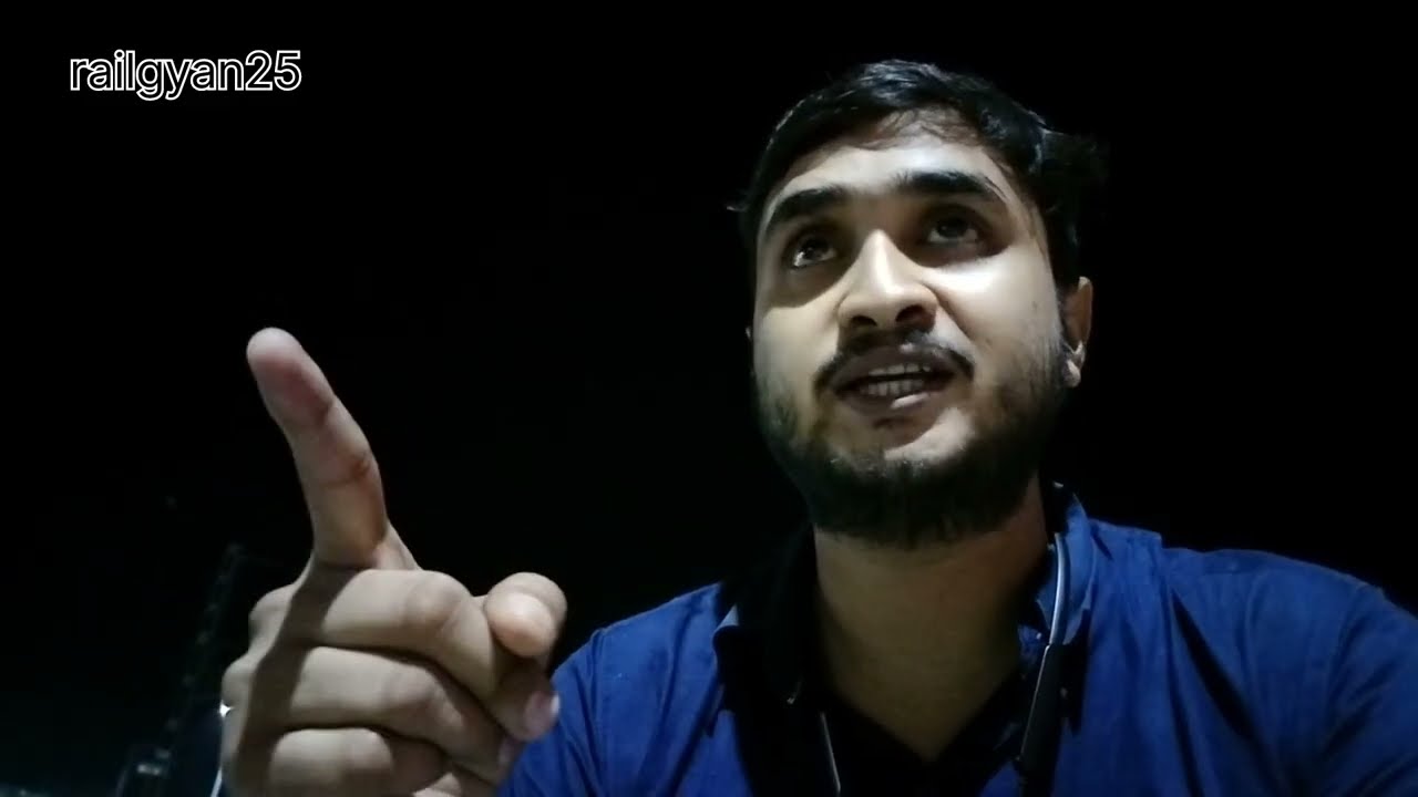 15054 Lucknow Chhapra EXPRESS Train Journey| itni punctual train socha nahi tha|