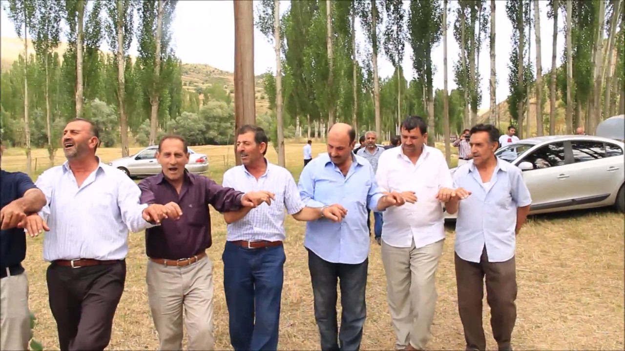 Bayburt Halayları - Yılan İnceden Öter
