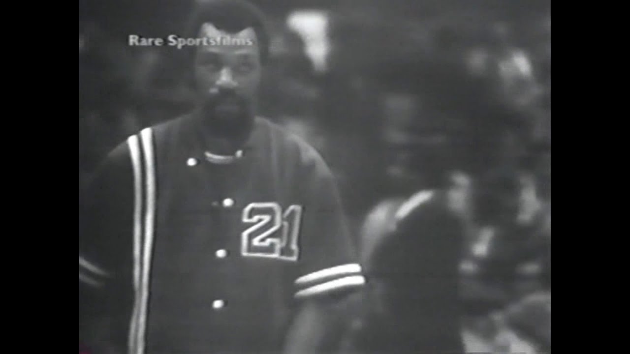 Archie Clark (15pts) vs. ABA All-Stars (1972)