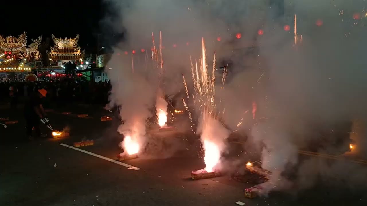 2026.01.18 安南新寮鎮安宮遶境煙火(3)