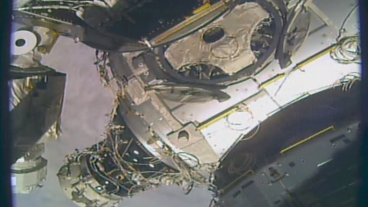 Timelapse - Space Station Docking Module Relocation