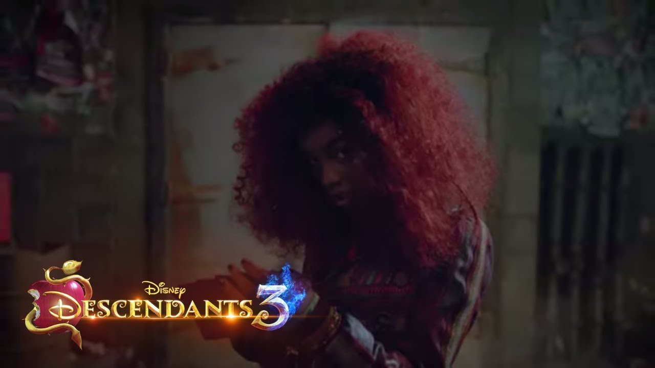 Is it Celia? | Descendants 3