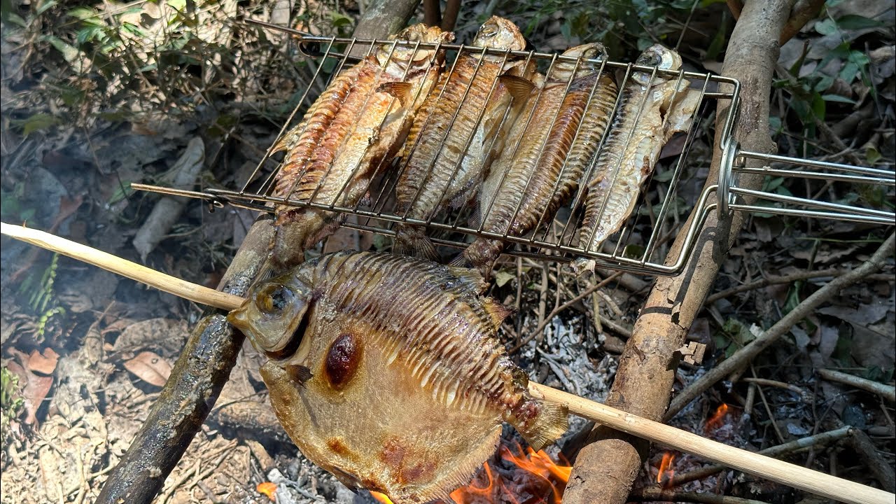 PESQUEI COM VARA TELESCÓPICA E FIZ PEIXE ASSADO