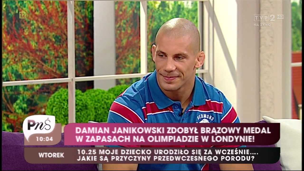 Damian Janikowski prezentuje 