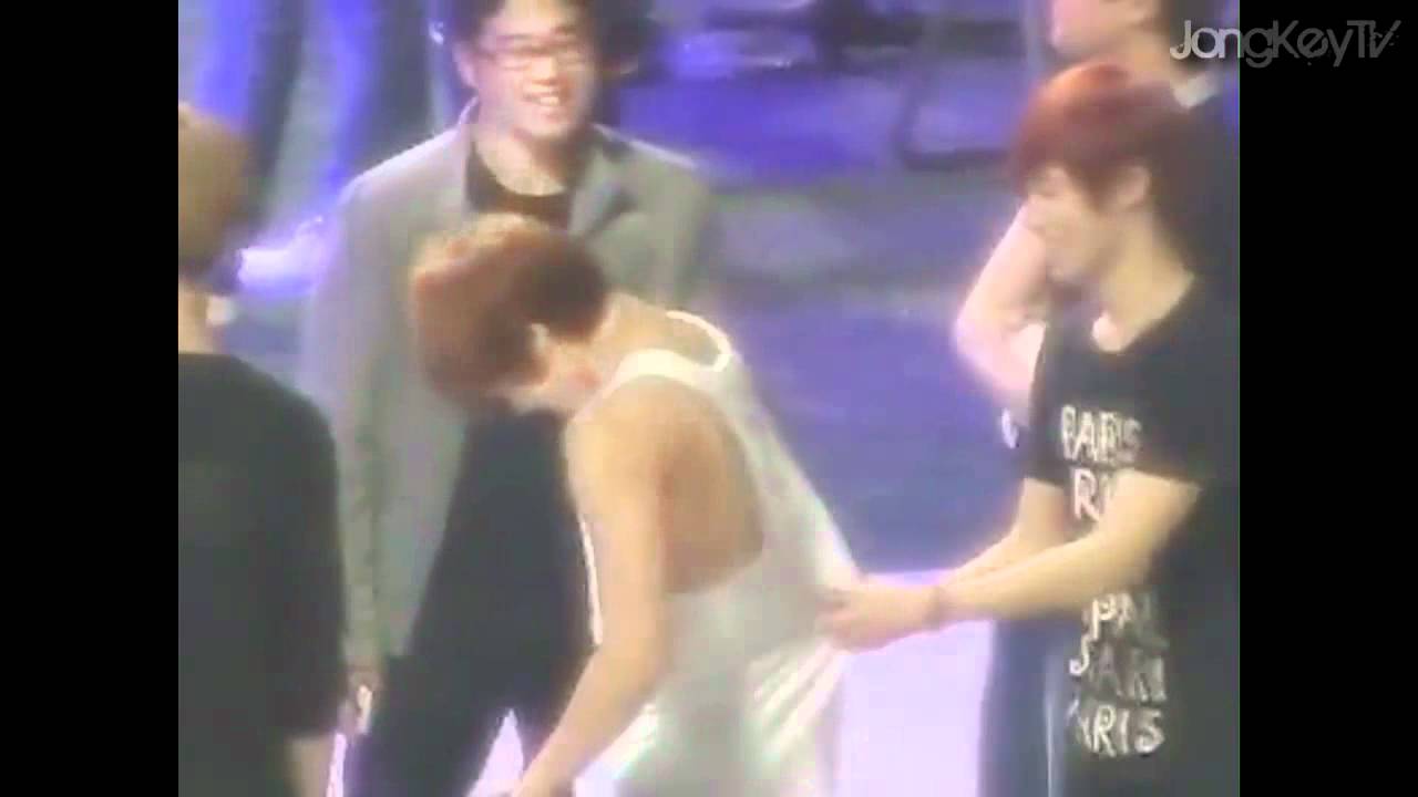 JongKey 종키  Fancam moment # 25 - 