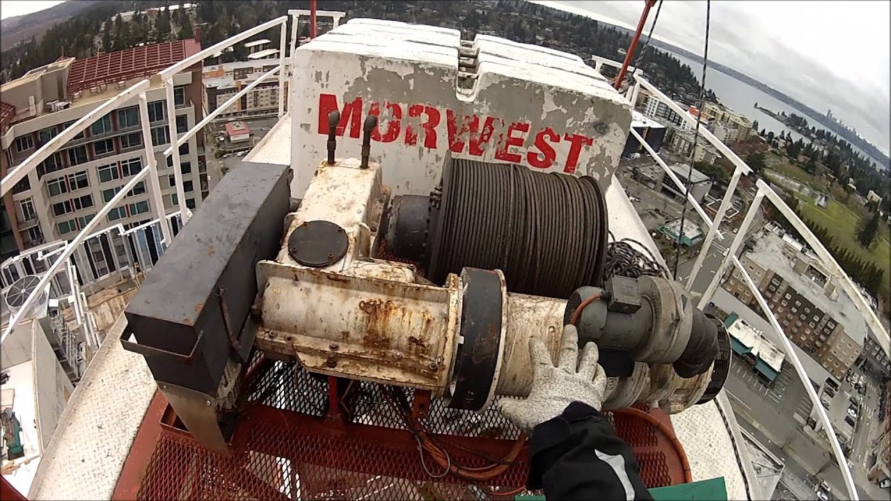 How to Operate a Tower Crane: Woff Luffing Tower Crane Dismantle
