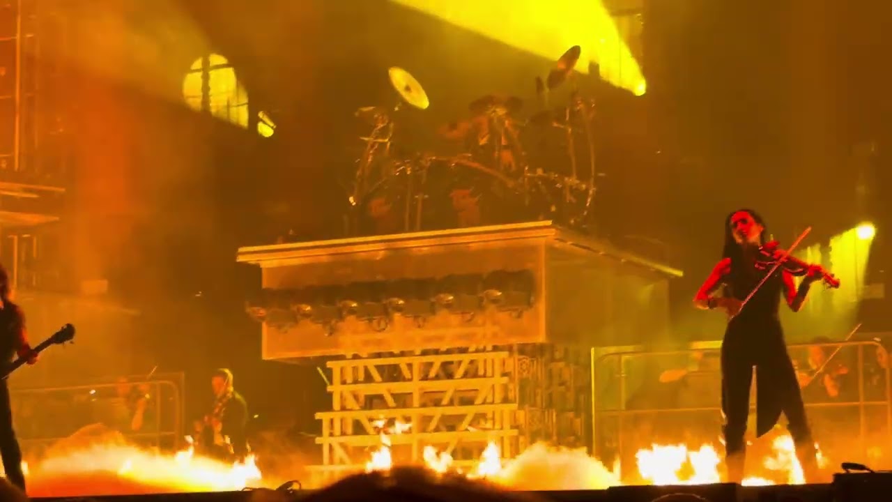 Trans-Siberian Orchestra Carmina Burana November 2025 concert Portland Oregon 