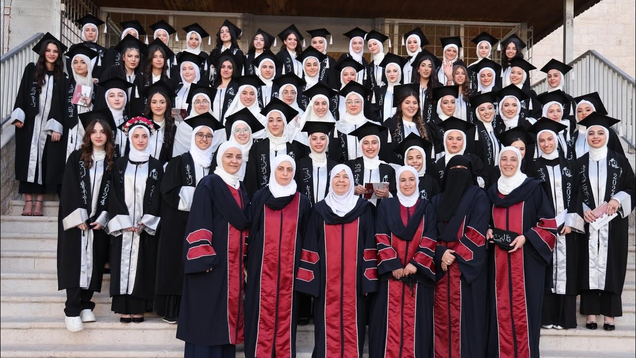 حفل تخريج الفوج 24 من طالبات الثانوية العامة - مدارس الرضوان