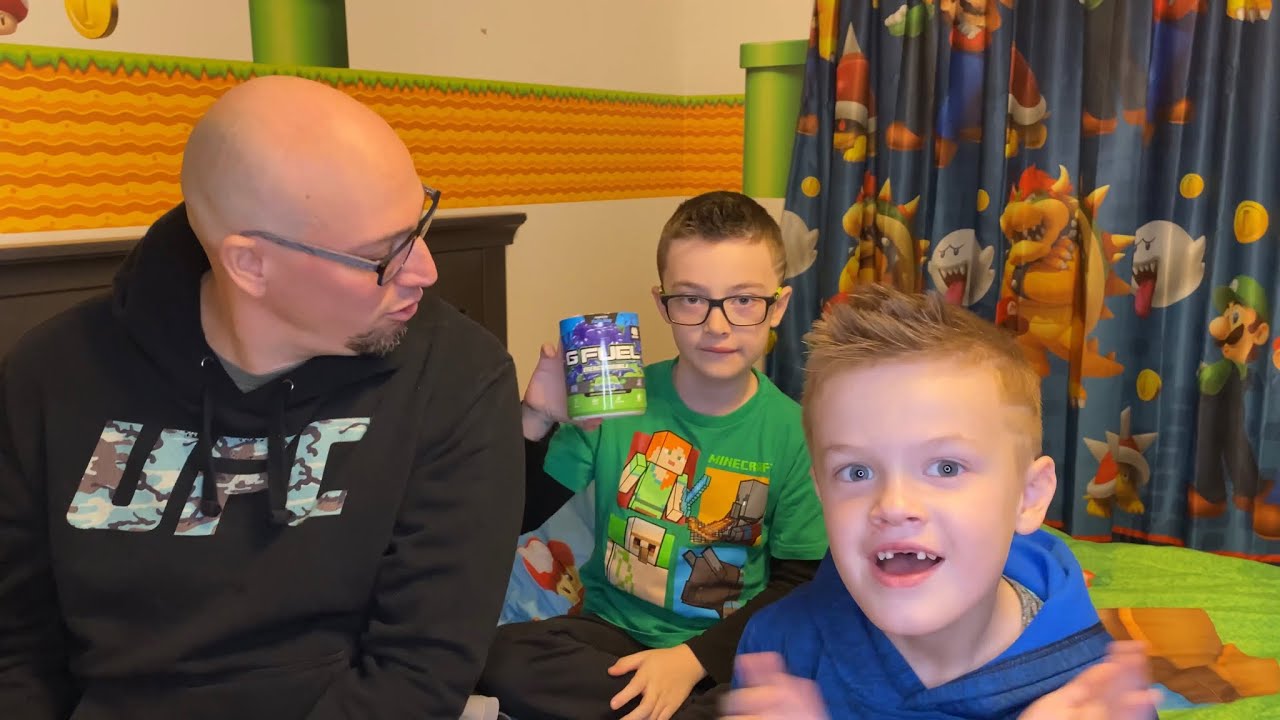 GFUEL Sour Blue Chug Rug review and taste test!