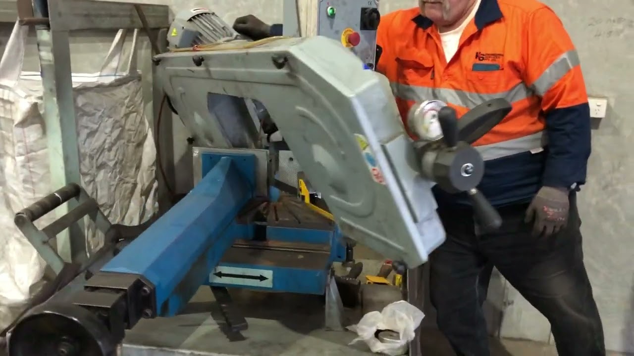 Lot 4 - Hafco Metal Master Horizontal Band Saw