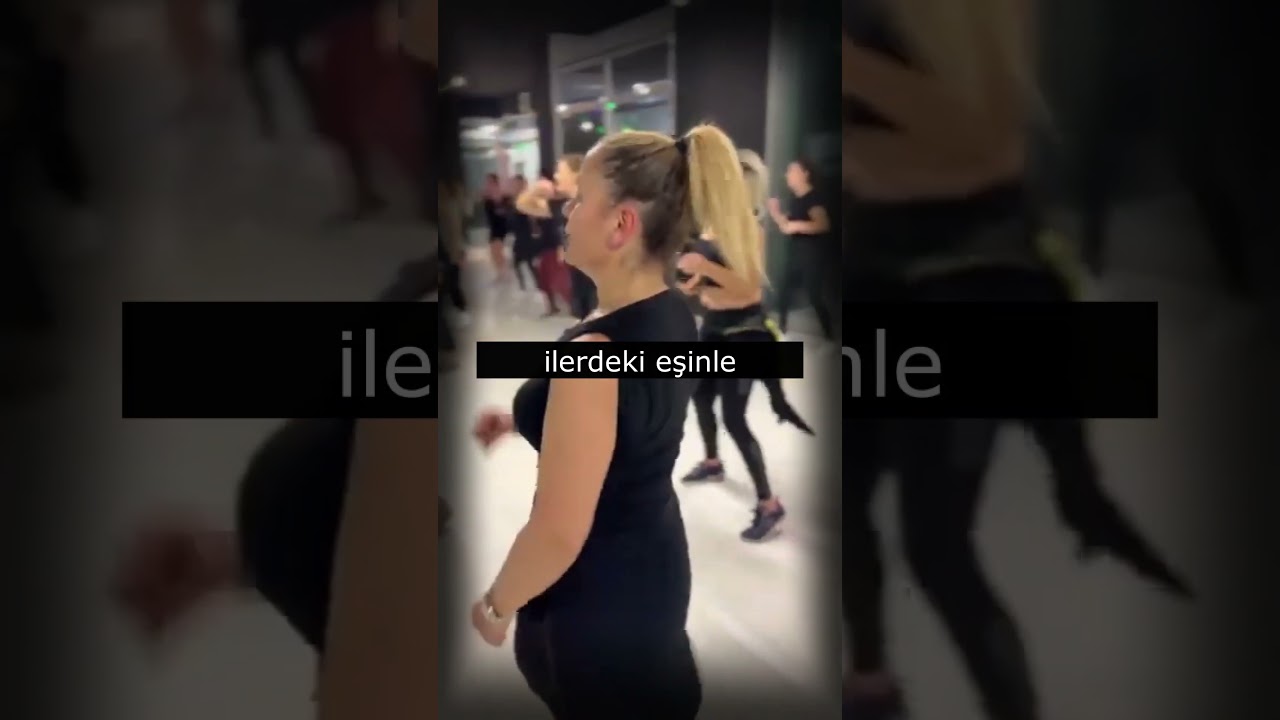 ZUMBA #sokakk&ouml;pekleri #hayvanhakları #sokakhayvanlarınıkoruyalım #sosyoloji #hukuk #felsefe #erenius