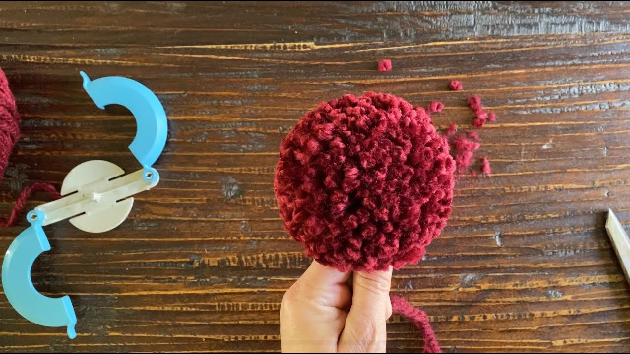 How To Make A Yarn Pom Pom