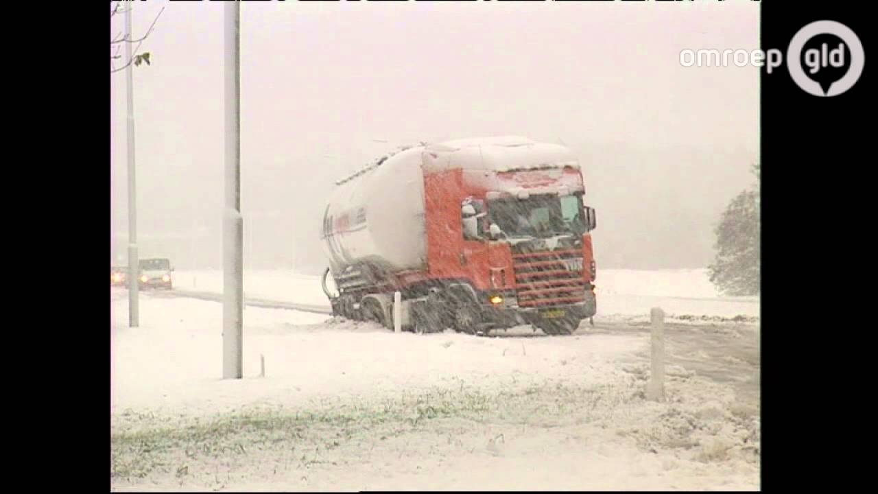 Extra uitzending sneeuwstorm 2005