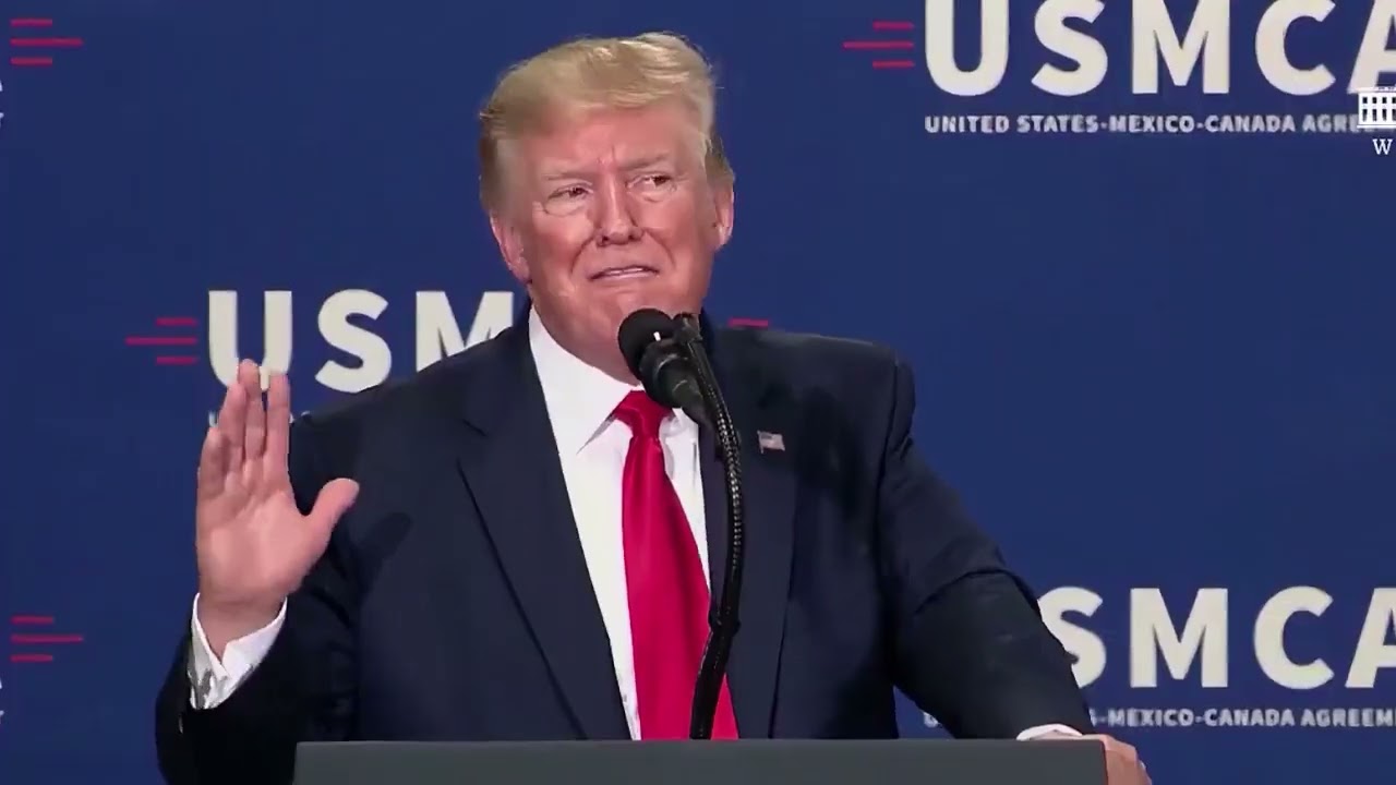 🇺🇸 President Donald Trump 🇺🇸 singing Jailhouse Rock. 🇺🇸