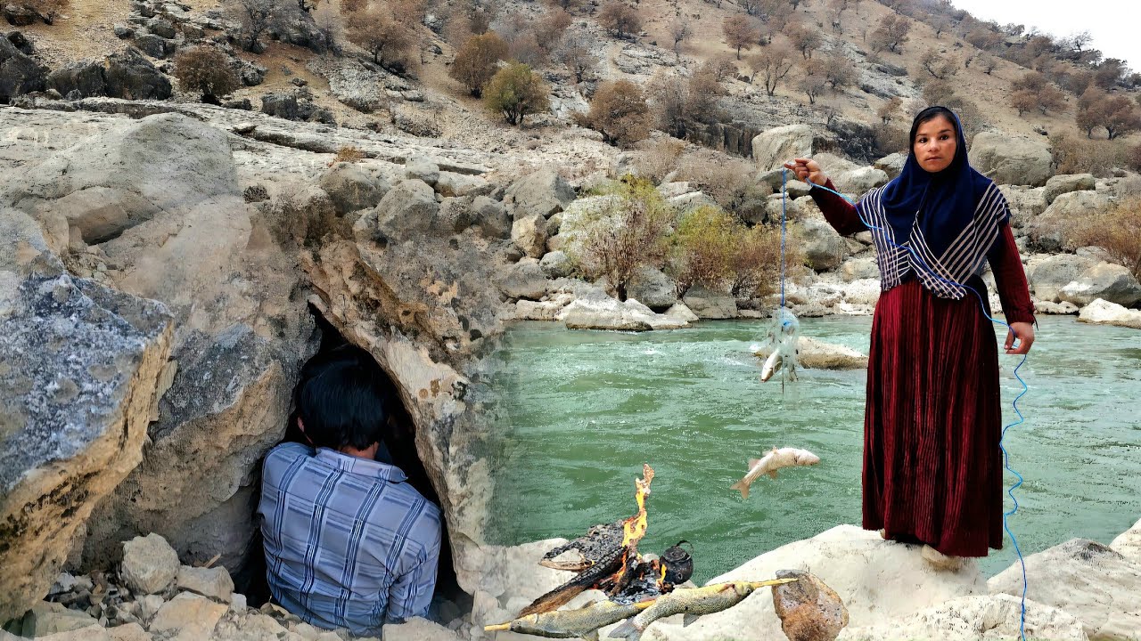🎣 fishing with the powerful hands of a nomadic woman and making a place for sheep 🐐