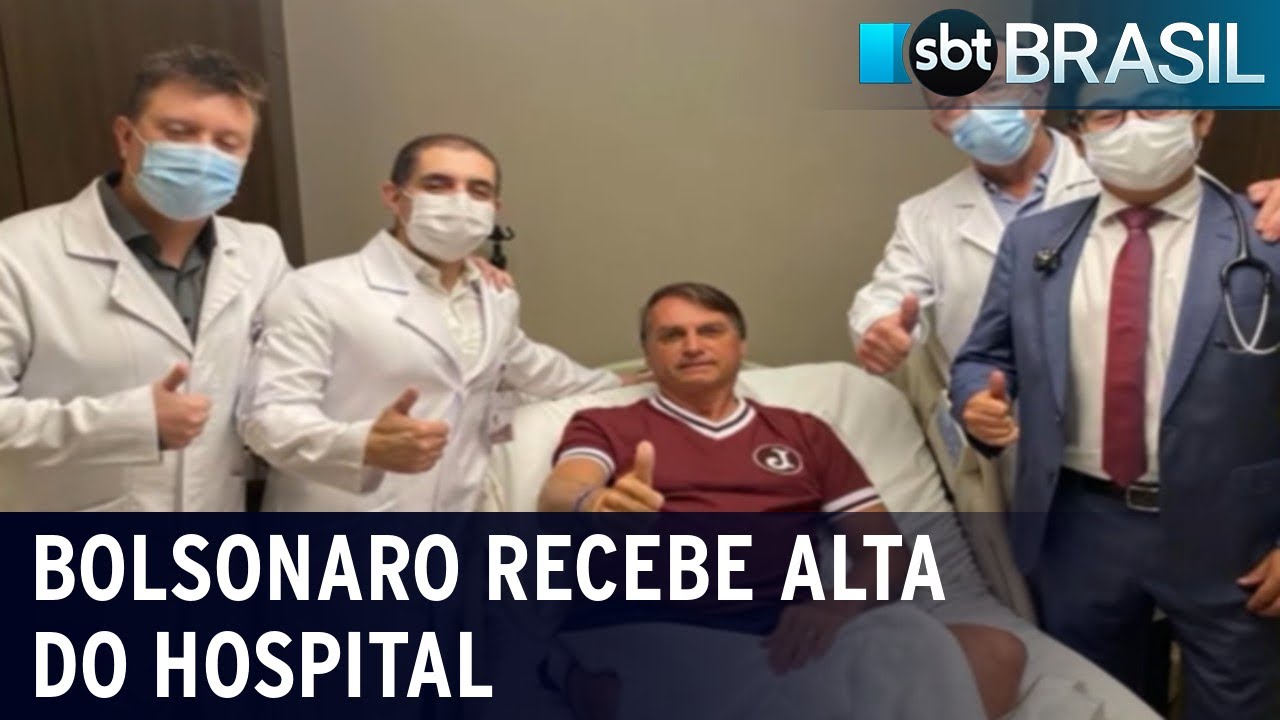 Bolsonaro recebe alta e comemora nas redes sociais | SBT Brasil (05/01/22)