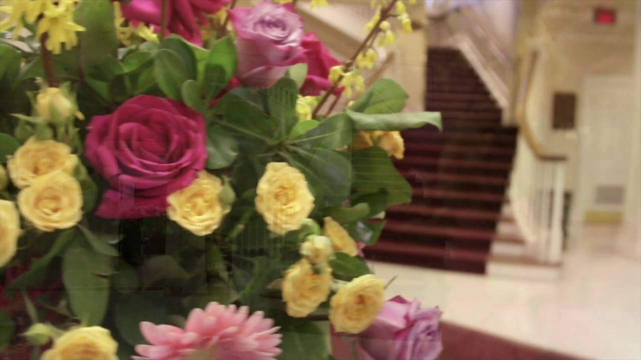 Grand Staircase at the Queen's Landing