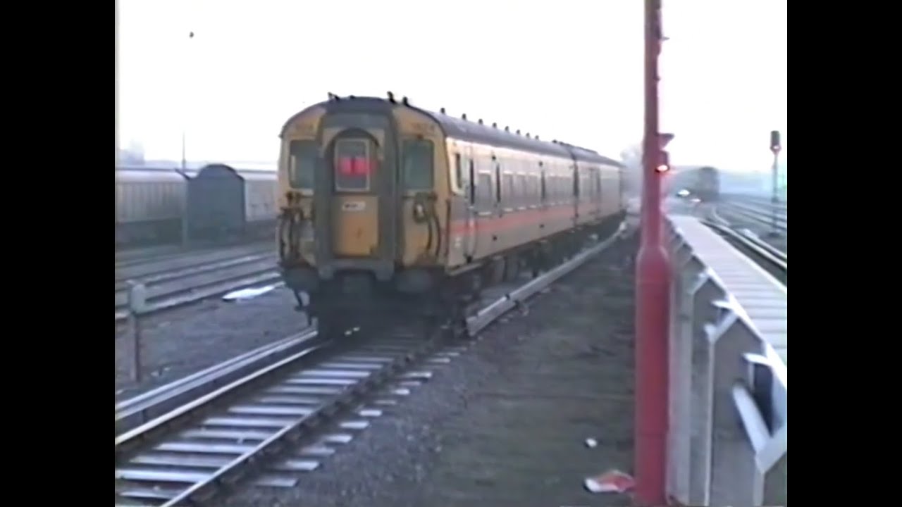 GBRT 6: Trains at Paddock Wood 1988