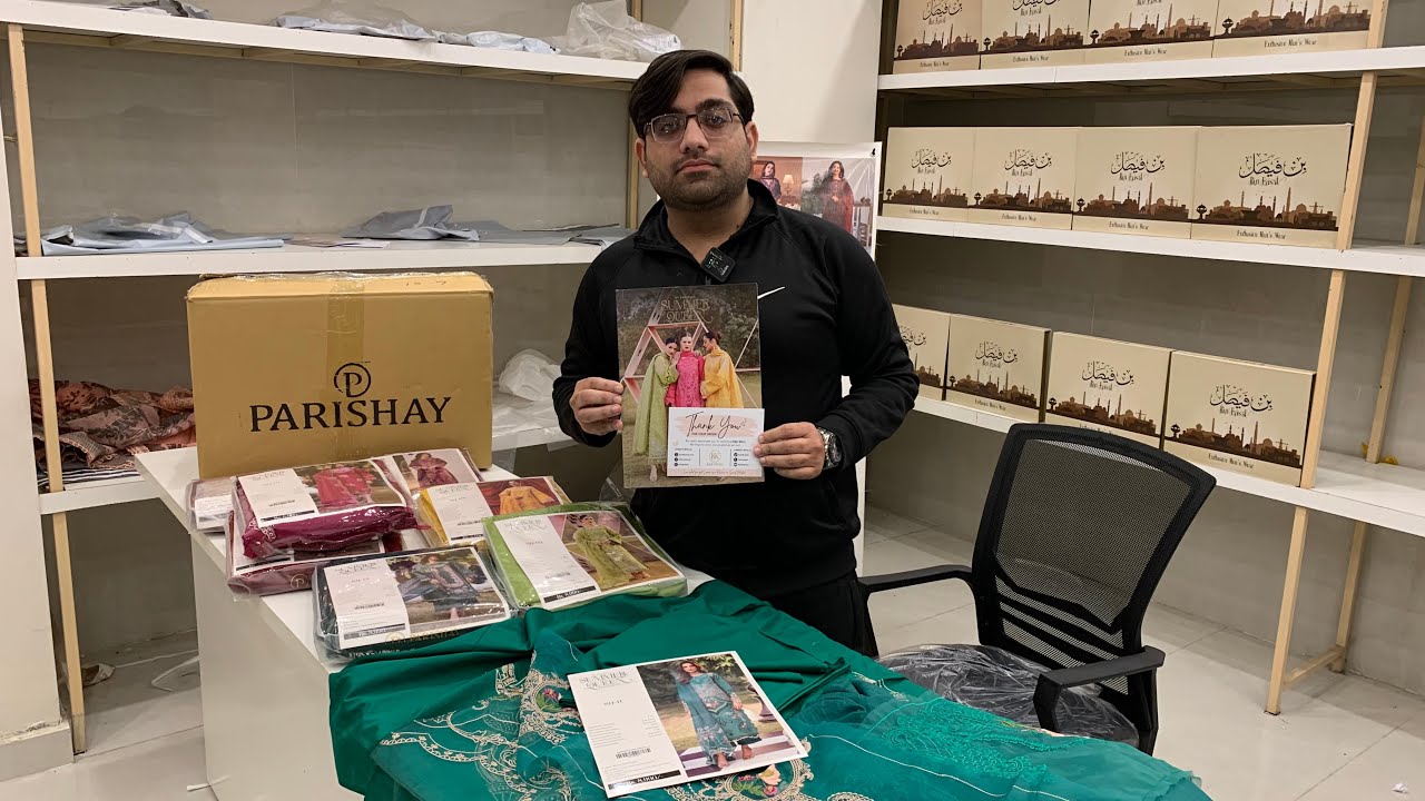 Eid COLLECTION LAWN  LATEST VOLUME SUMMER QUEEN BY PARISHAY 