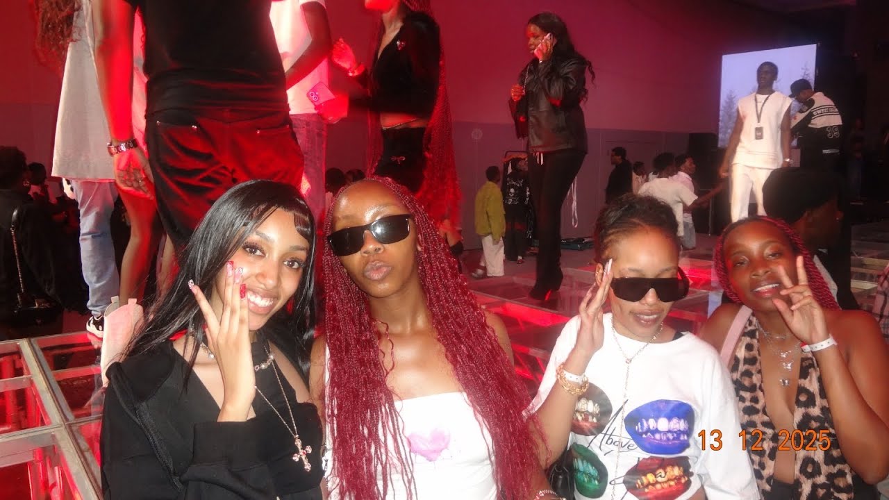 VLOGEEZY 2: Couture Livin’