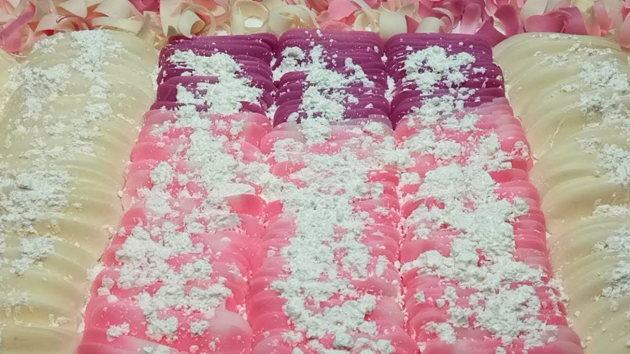 ASMR SOAP - Crunching Soap Plates - Soap Plates with Corn Starch -Crunching little curls
