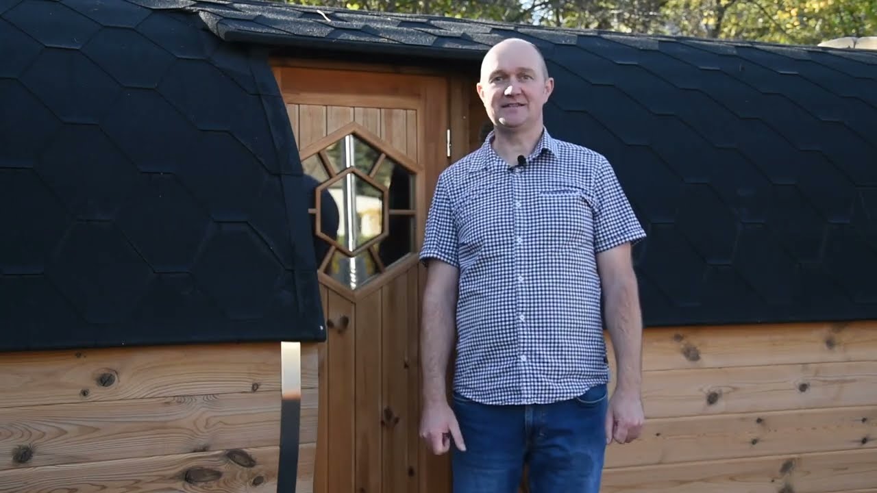 Der richtige Ofen f&uuml;r die Fasssauna, Holzofen oder Elektroofen