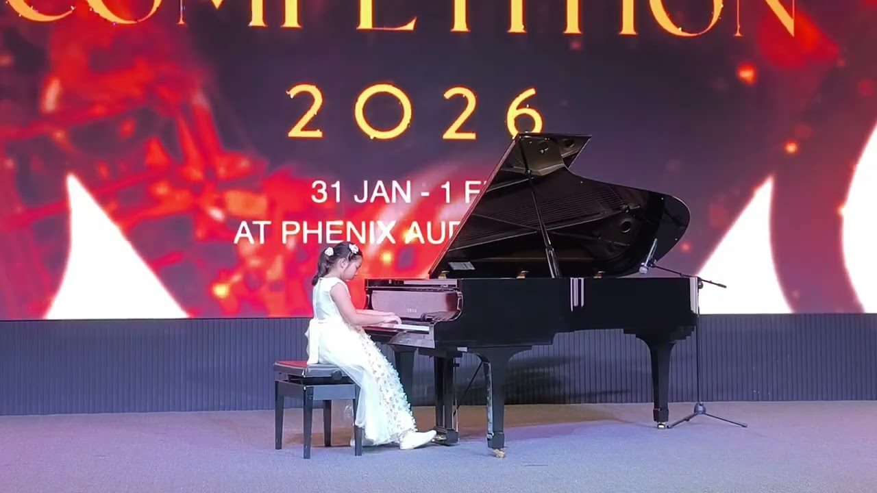 Bach - Italian Concerto by Evelyn Intaraphrom