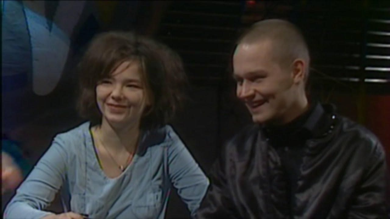 Björk Guðmundsdóttir & Einar Örn Benediktsson (The Sugarcubes) - interview - 18/12/1987
