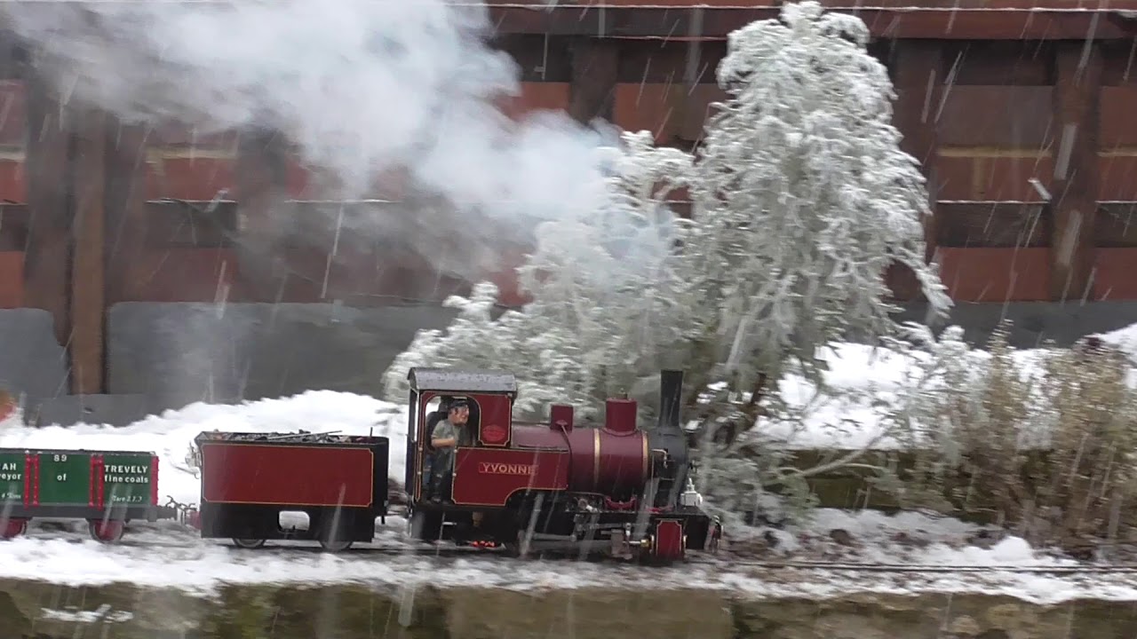 Coal firing in the snow on the SLR